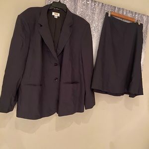 Talbots Size 22W petite skirt suit grey